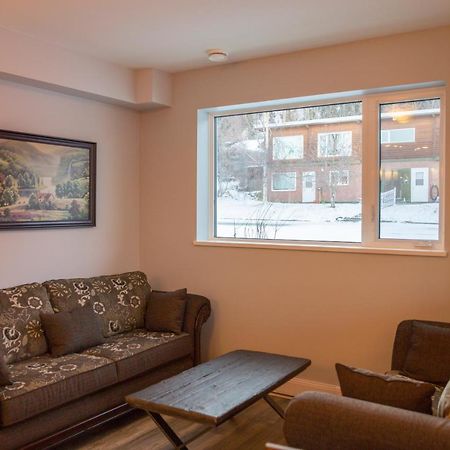 Downtown Whitehorse 4 Bedrooms Deluxe Condo Exteriér fotografie
